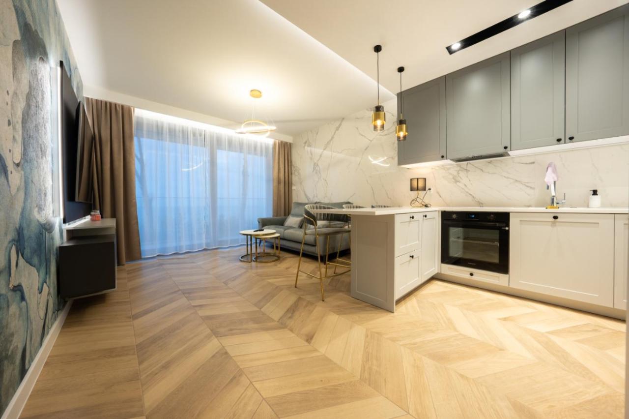 Rodzinne Apartamenty Bardzo Blisko Plazy Rewal Bagian luar foto